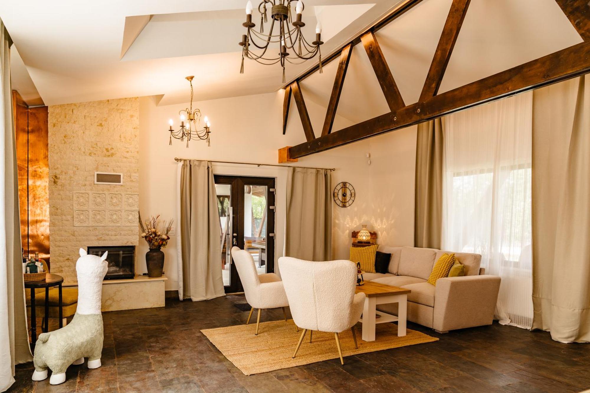 فندق The Tribe Alpaca Retreat Branesti المظهر الخارجي الصورة